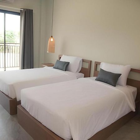 Yellow Moon Hotel Pattaya Zewnętrze zdjęcie