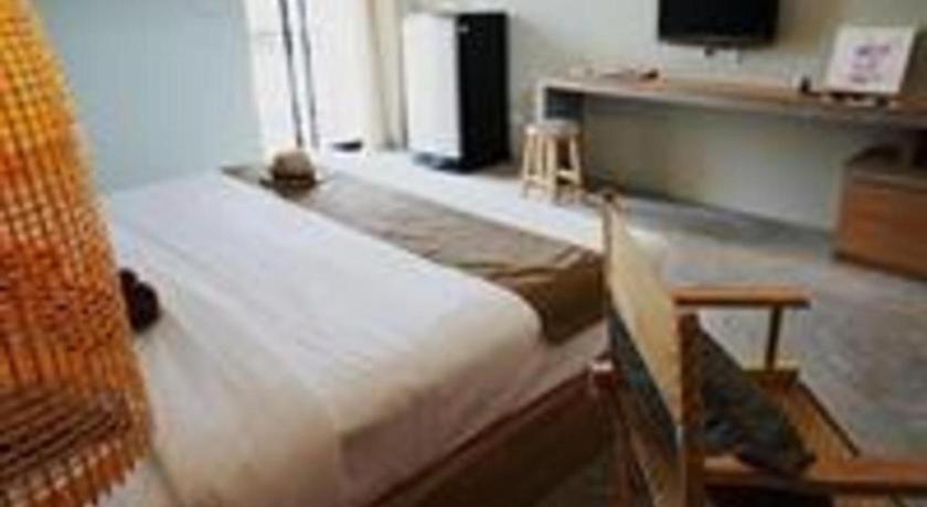 Yellow Moon Hotel Pattaya Zewnętrze zdjęcie