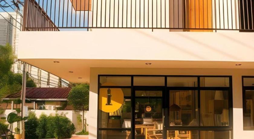 Yellow Moon Hotel Pattaya Zewnętrze zdjęcie