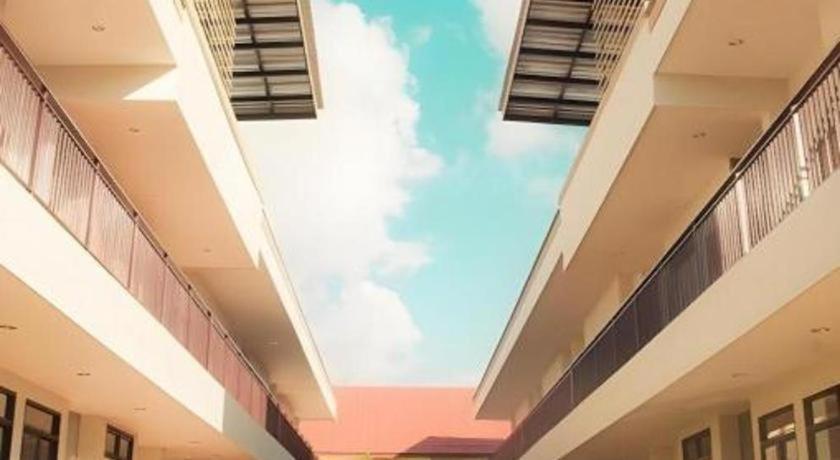 Yellow Moon Hotel Pattaya Zewnętrze zdjęcie